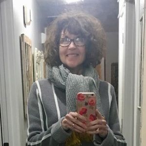 Meet your Posher, Cindy